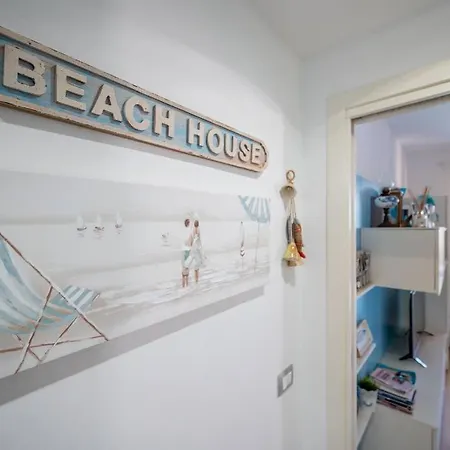 Seaview Cavi B. 100mt Dal Mare Апартаменты