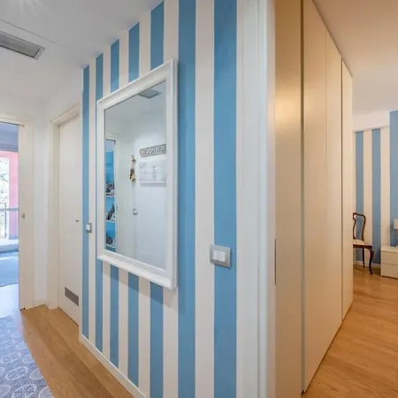 Seaview Cavi B. 100mt Dal Mare Лаванья