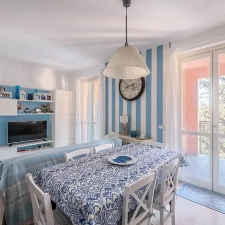 Seaview Cavi B. 100mt Dal Mare Лаванья